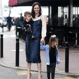 Coco Rocha muss in Cannes nicht nur sich anziehen, sondern auch ihre entzückenden Kinder. So entsteht ein Familien-Style, von dem wir gar nicht genug bekommen können.