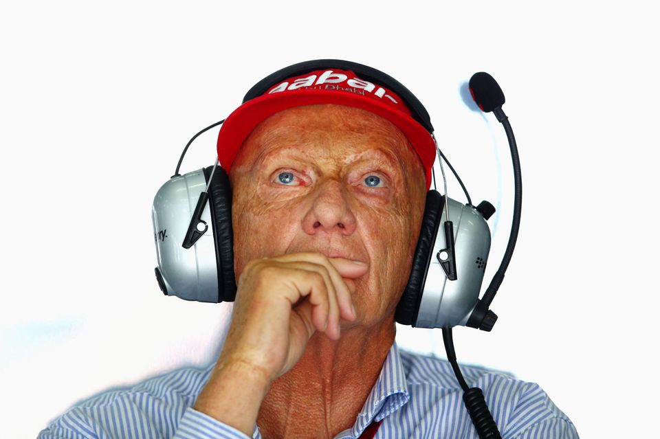 Für den Sender RTL ist Lauda bis zum Saisonende 2017 als Experte und Co-Moderator von Formel-1-Sendungen tätig.