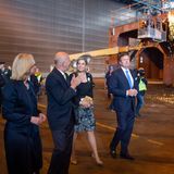21. Mai 2019  Während in den MV Werften in Rostock weitergearbeitet wird, lassen sich Königin Máxima und König Willem-Alexander alles genau erklären.