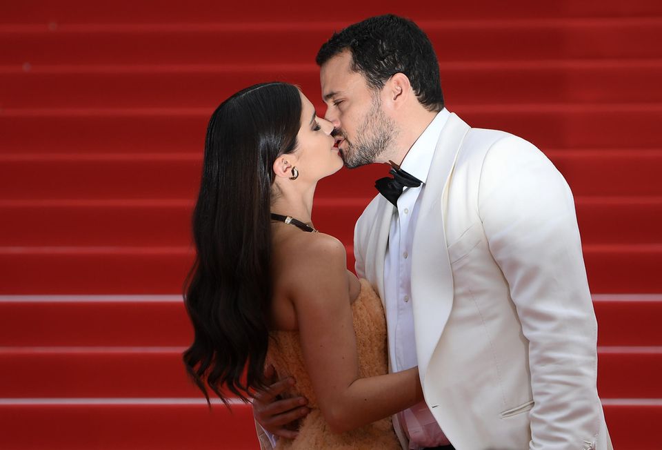 Sara Sampaio und Oliver Ripley zeigen sich ganz verliebt in Cannes.