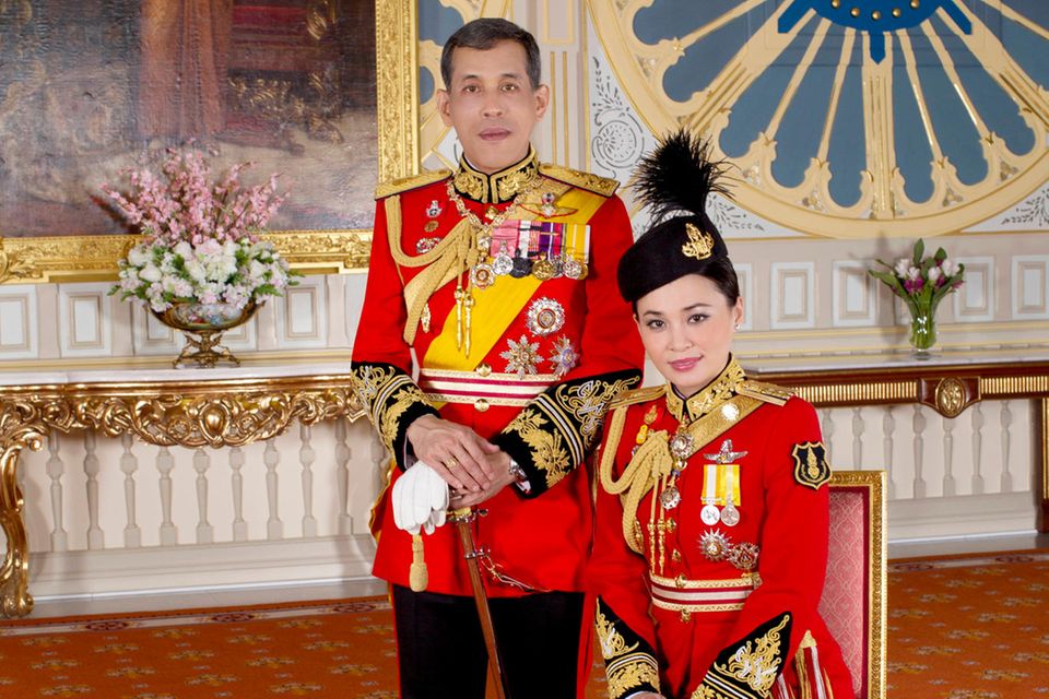 König Maha Vajiralongkorn und Königin Suthida Tidjai