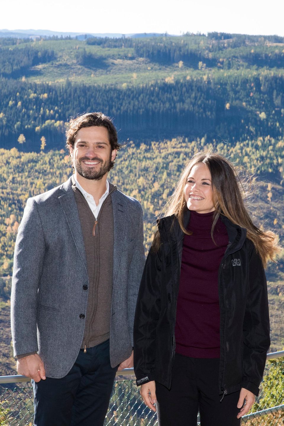 Prinz Carl Philip und Prinzessin Sofia besuchen das Naturreservat Hykjeberget. Prinz Carl Philip und Prinzessin Sofia besuchen das Naturreservat Hykjeberget.