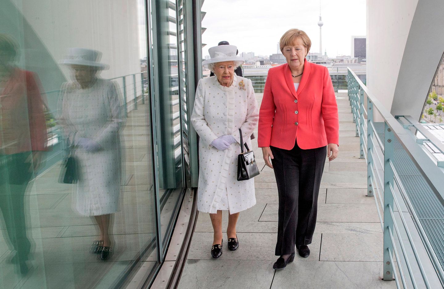 Queen Elizabeth, Angela Merkel