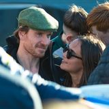 30. Mai 2019  Immer noch wie frisch verliebt zeigen sich Michael Fassbender und seine Frau Alicia Vikander beim Besuch in seinem Geburtsort Killarney in Irland. Dass beide sofort von einheimischen Fans umringt werden, stört das Schauspielerpaar überhaupt nicht.