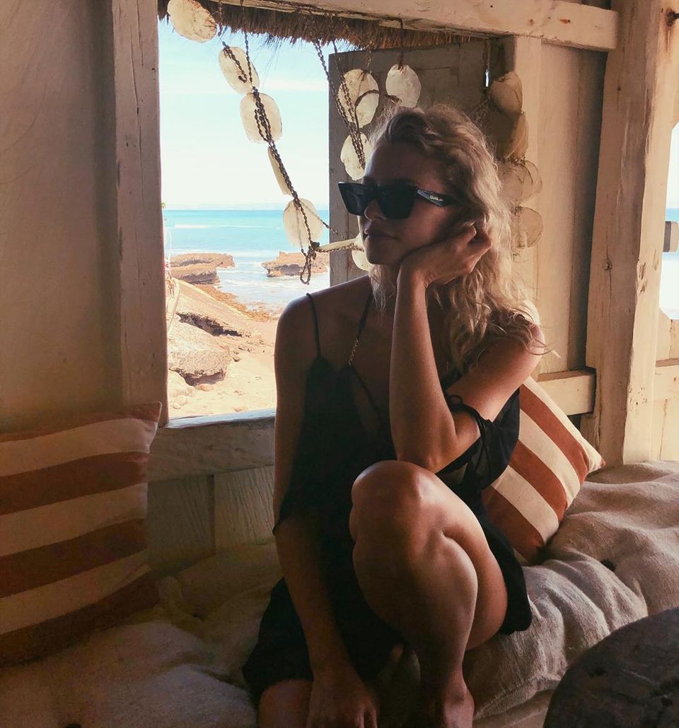 12. April 2018  Lena Gerckes Ausblick auf Bali gleicht der einer Postkarte aus dem Urlaub.