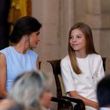 19. Juni 2019  Königin Letizia lächelt ihrer Tochter Prinzessin Sofía zu.