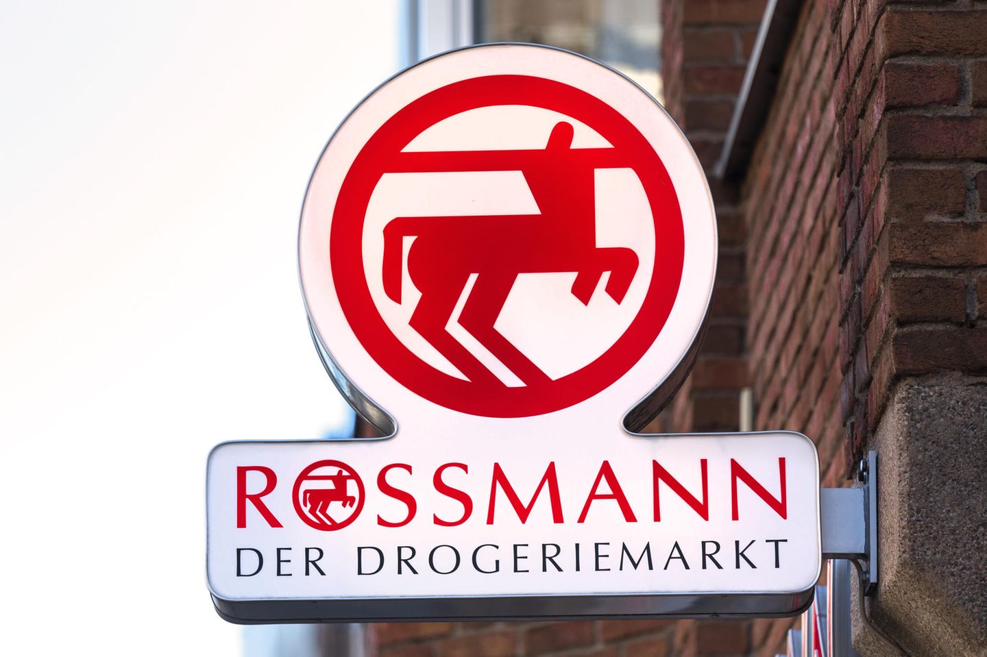 Rossmann wird zu Ross Antony