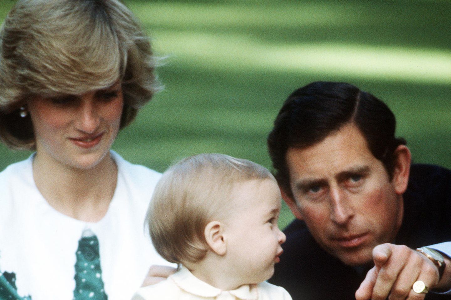 Prinzessin Diana (†) und Prinz Charles mit Prinz William in Neuseeland (1983)