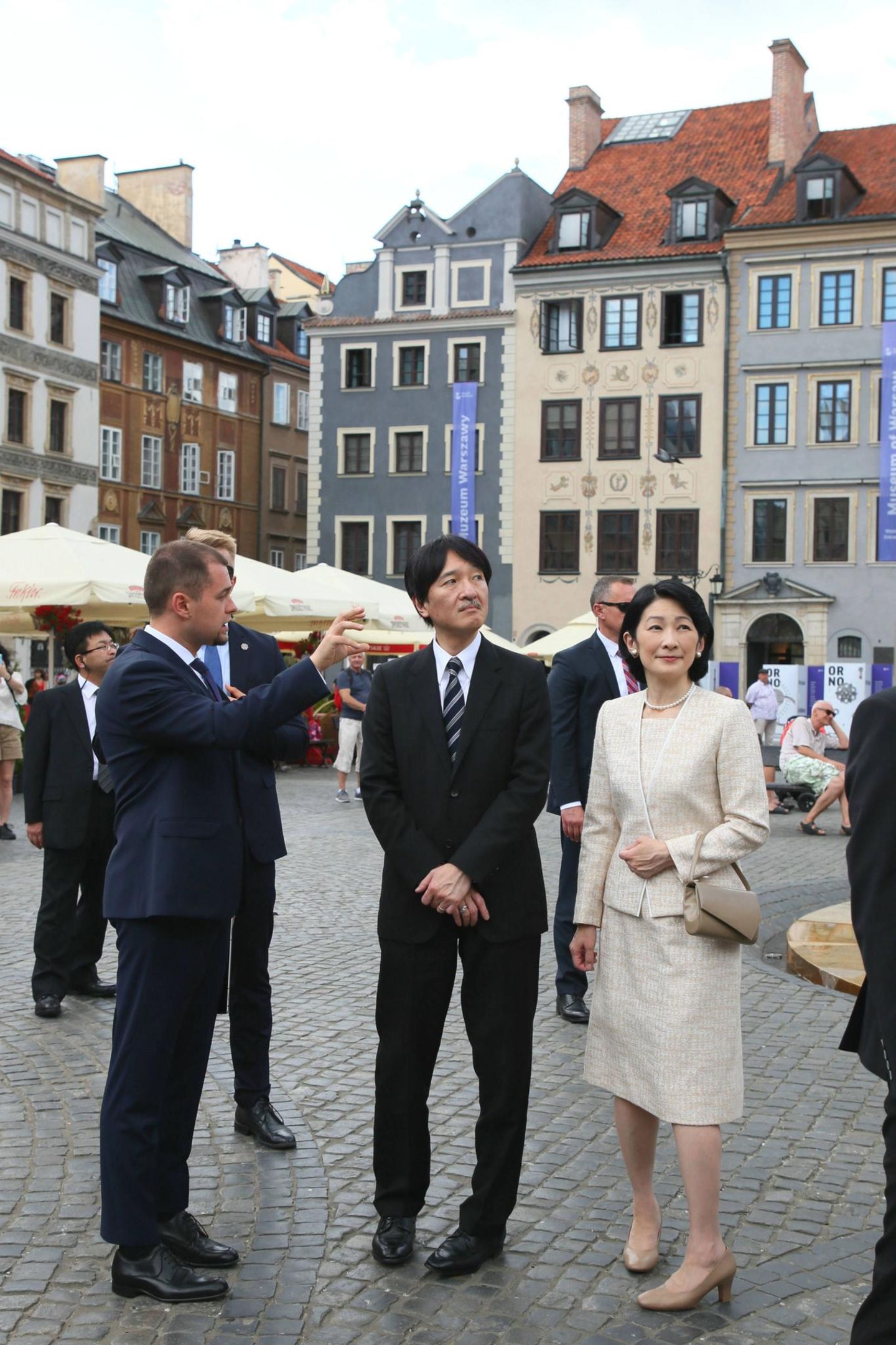 28. Juni 2019  Das japanische Kronprinzenpaar unternimmt eine Sightseeing-Tour durch die historische Altstadt.