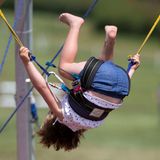 7. Juli 2019  Und nicht nur Hüpfen kann Mini-Royal Mia, ein Salto gehört auf dem Trampolin schon dazu.