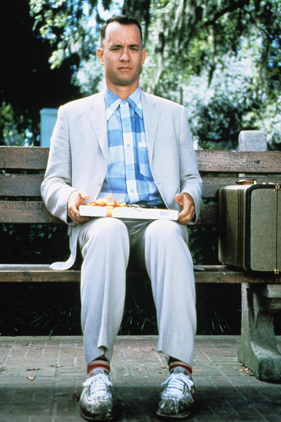 "Das Leben ist wie eine Schachtel Pralinen - man weiß nie, was man bekommt": Tom Hanks erhält 1995 für seine Darstellung des erwachsenen Forrest Gump den Oscar als bester Hauptdarsteller.