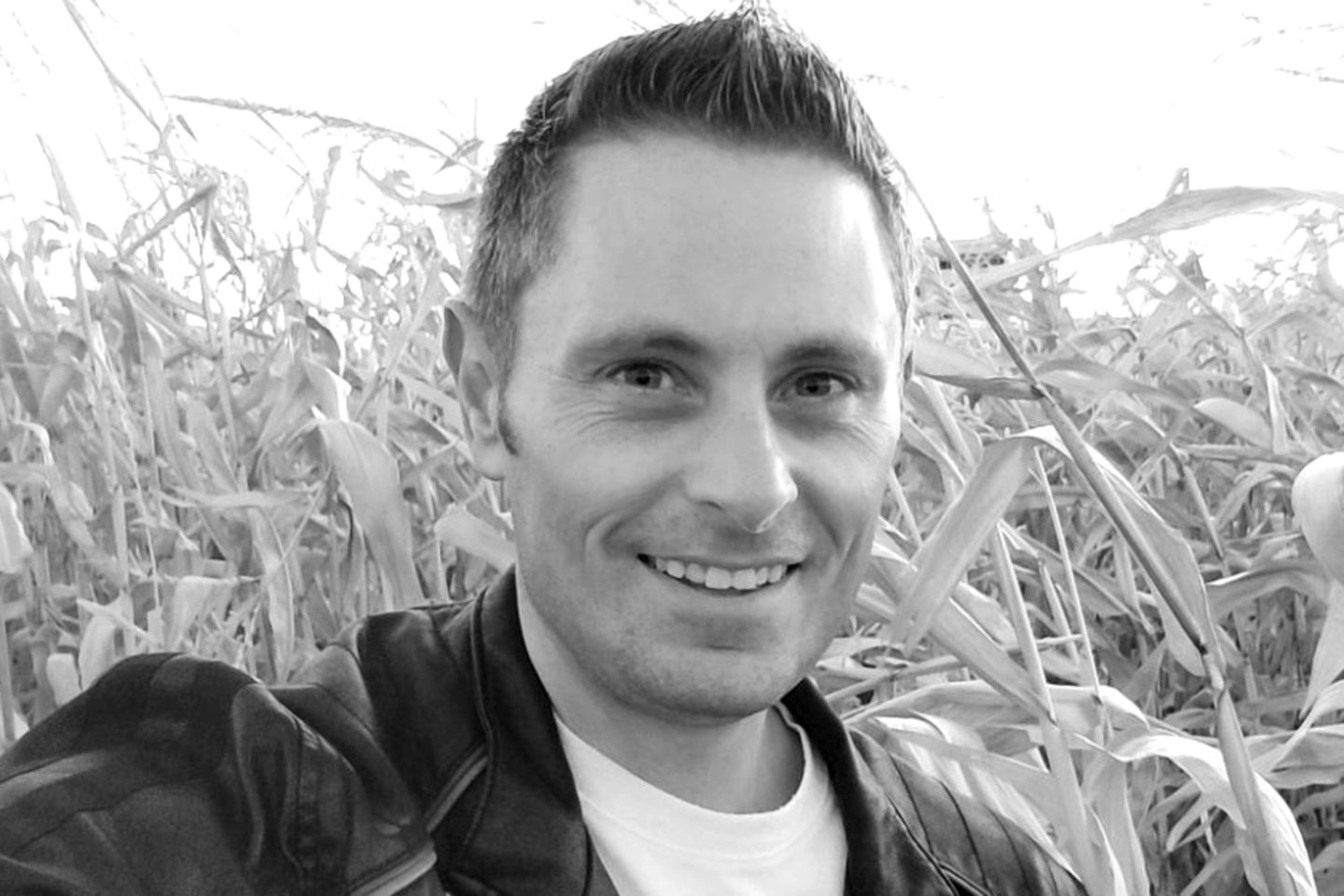 Grant Thompson (†)