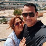 2. August 2019  Jennifer Lopez hat zum 50. Geburtstag (24. Juli) eine ganz besondere Reise geschenkt bekommen: Mit der ganzen Familie reist sie nach Jerusalem in Israel, und genießt dort, den Instagram-Fotos nach zu urteilen, wunderschöne Tage.