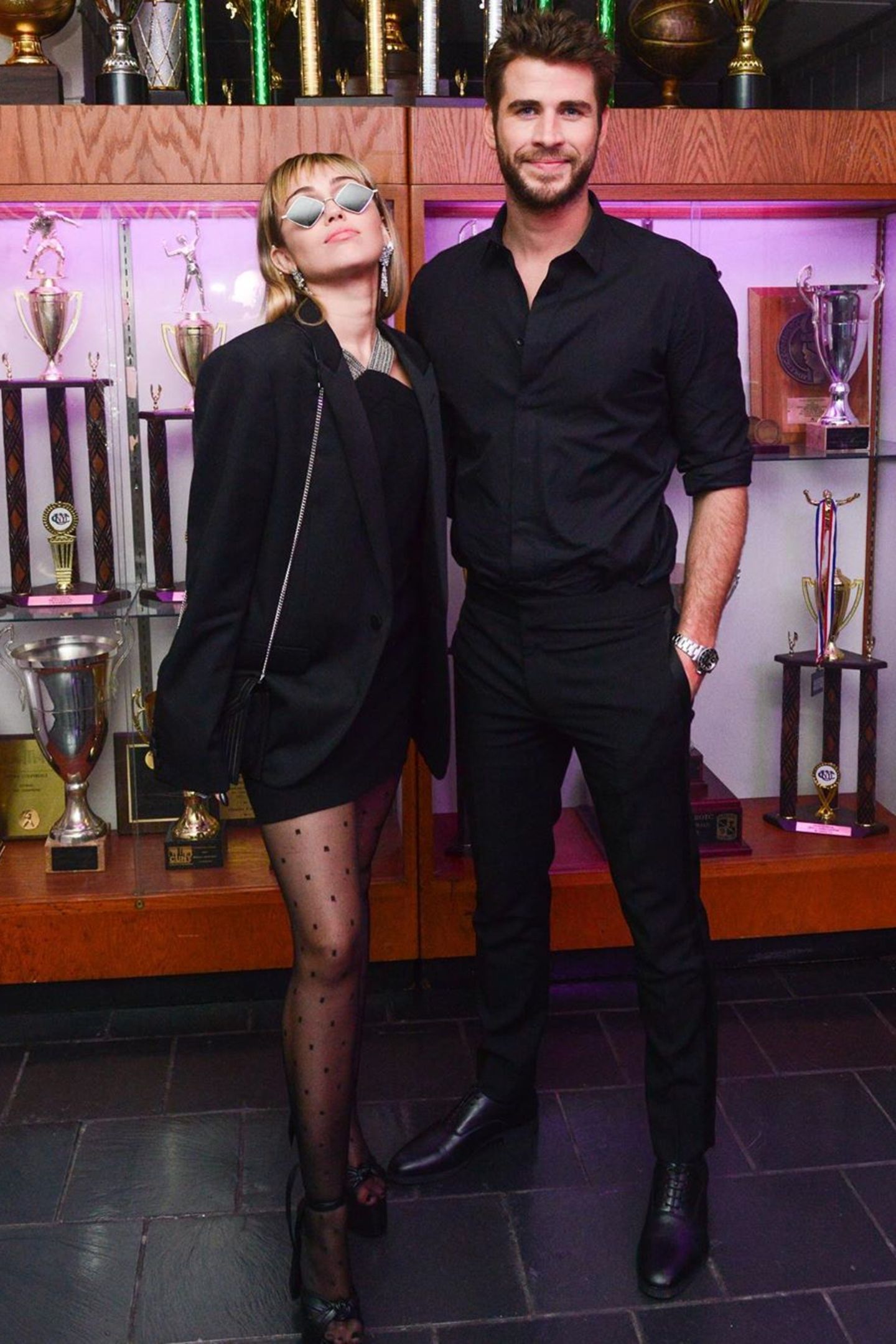 Mai 2019  Im August 2019 geben Miley Cyrus und Liam Hemsworth überraschen ihre Trennung bekannt. Das bis dato letzte gemeinsame Foto ist aus dem Mai 2019 und zeigt das Ehepaar Arm in Arm.