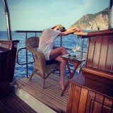 Nach der Hochzeitssause lässt Heidi Klum es ruhig angehen. Sie relaxt an Bord der gecharterten Jacht "Christina O".