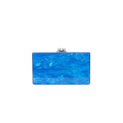 Something Blue: Die exklusiven Handtaschen lassen sich personalisieren - so bleibt der schönste Tag im Leben auch modisch unvergessen. Clutch von Edie Parker, ca. 1380 Euro
