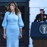 Präsident Donald Trump und First Lady Melania Trump heißen den australischen Premierminister Scott Morrison und seine Frau Jenny Morrison im Weißen Haus mit einer feierlichen Zeremonie willkommen. Dabei trägt Melania ein babyblaues Kleid der Marke "Scanlan Theodore" für etwa 720 Euro.  