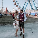 Bachelorette Gerda Lewis und ihr Auserwählter Keno Rüst haben das perfekte Wiesn-Outit für sich gefunden.