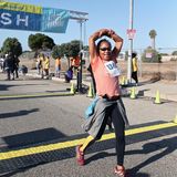 29. September 2019  Während Herzogin Meghan auf Afrika-Reise ist, zeigt sich ihre Mutter Doria Ragland von der sportlichen Seite. Für einen guten Zweck nimmt sie am 21. "Alive And Running"-Lauf für Suizid Prävention in Los Angeles teil.