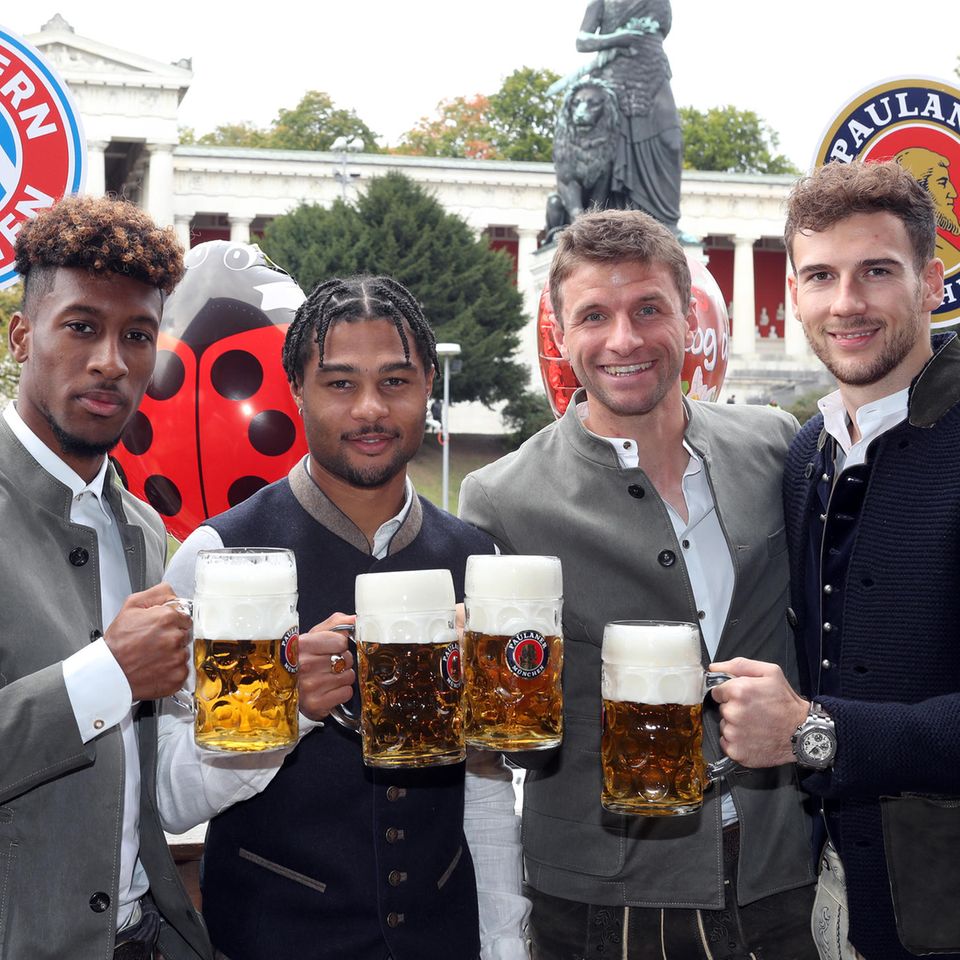Oktoberfest 2019: Den krönenden Abschluss des Oktoberfestes bildet das Treffen der FC Bayern München Fußballjungs. Mit dabei sind Kingsley Coman, Serge Gnabry, Thomas Müller und Leon Goretzka.