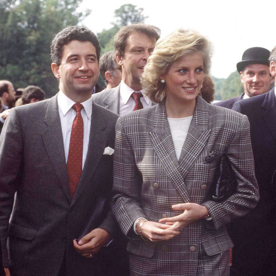Patrick Jephson und Prinzessin Diana im September 1989 bei einem Termin.