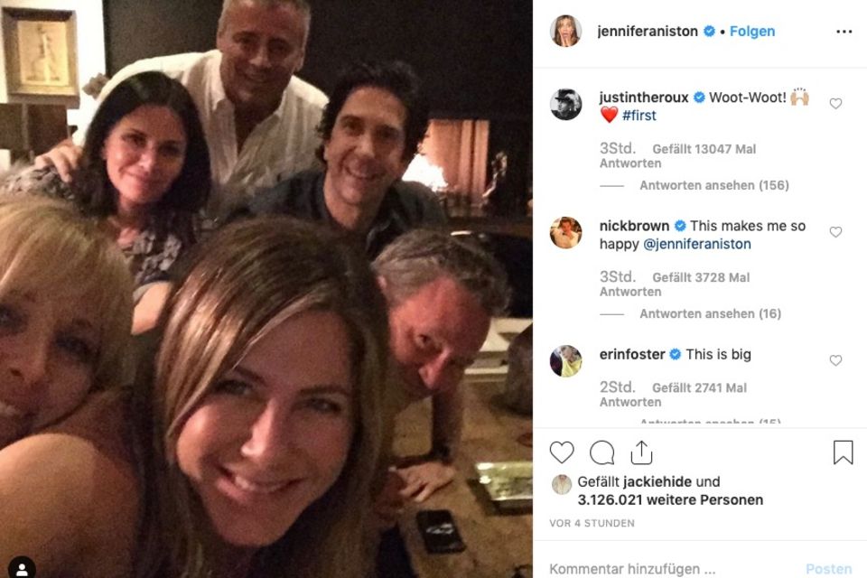 Jennifer Aniston: Justin Theoux kommentiert Jennifer Anistons Premiere-Post als Erstes. Justin Theoux kommentiert Jennifer Anistons Premiere-Post als Erstes.