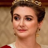 Erbgroßherzogin Stéphanie von Luxemburg hat für diesen Anlass ein besonders schönes Diadem gewählt.