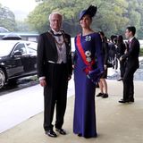 König Carl Gustaf wird von seiner Tochter Prinzessin Victoria begleitet.