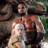 Emilia Clarke und Jason Momoa waren in der ersten Staffel von "Game of Thrones" als Daenerys Targaryen und Khal Drogo ein Ehepaar.