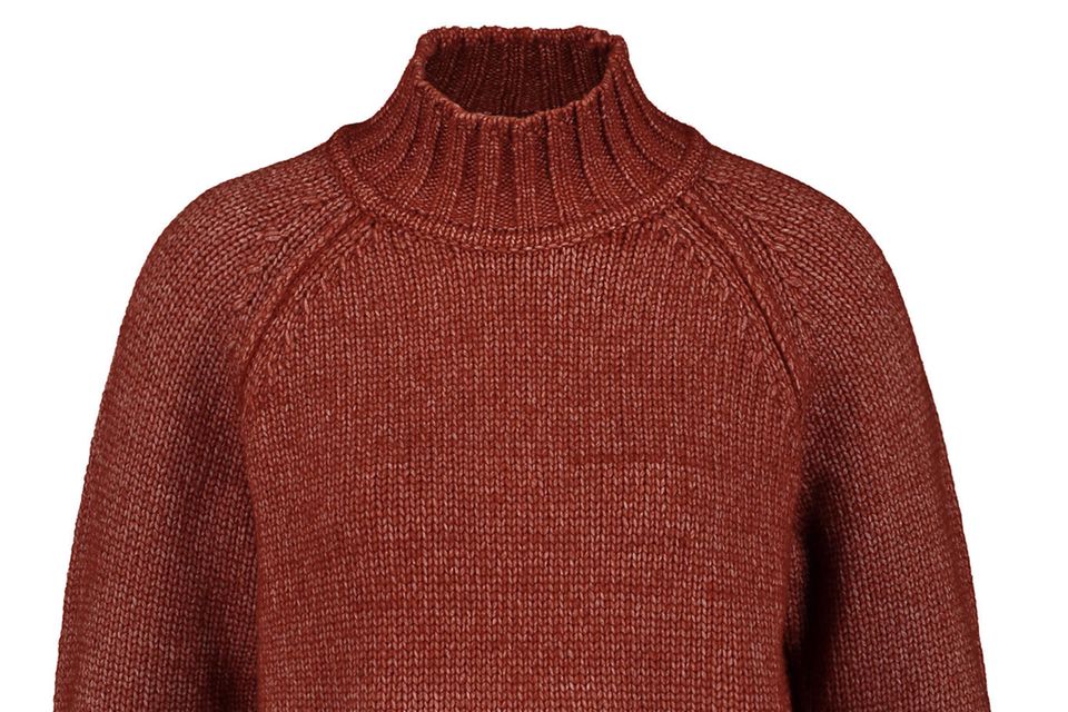 Must-haves: Als chronische Frostbeule kennt Redakteurin Ilka die Schwierigkeit, Stil und Funktion im Winter unter einen Hut zu bringen und testet deshalb den dicken Strickpullover von GERRY WEBER. Als chronische Frostbeule kennt Redakteurin Ilka die Schwierigkeit, Stil und Funktion im Winter unter einen Hut zu bringen und testet deshalb den dicken Strickpullover von GERRY WEBER.