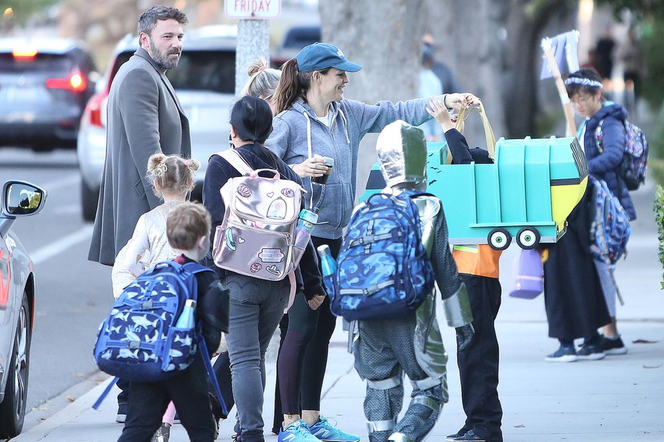Ben Affleck: Ben Affleck und Jennifer Garner mit ihren drei Kids Ben Affleck und Jennifer Garner mit ihren drei Kids