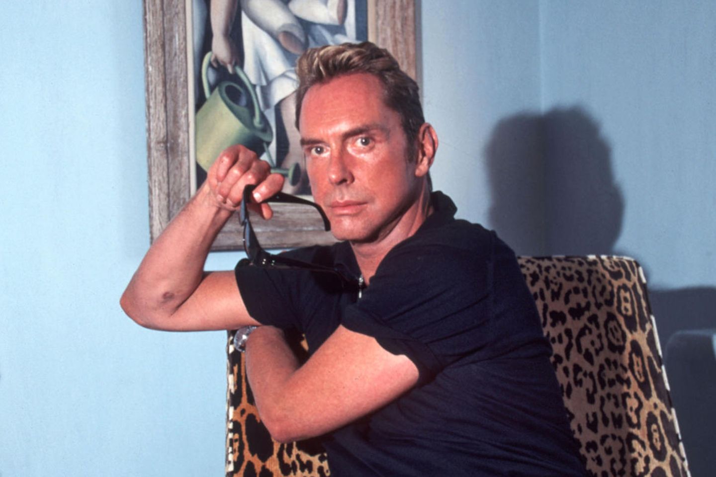16. Juli 1997  Joop umgibt sich gerne mit schönen Dingen und großartiger Kunst. Werke des Art-Decó-Stars Tamara de Lempicka schmücken seine Wohnung in New York.