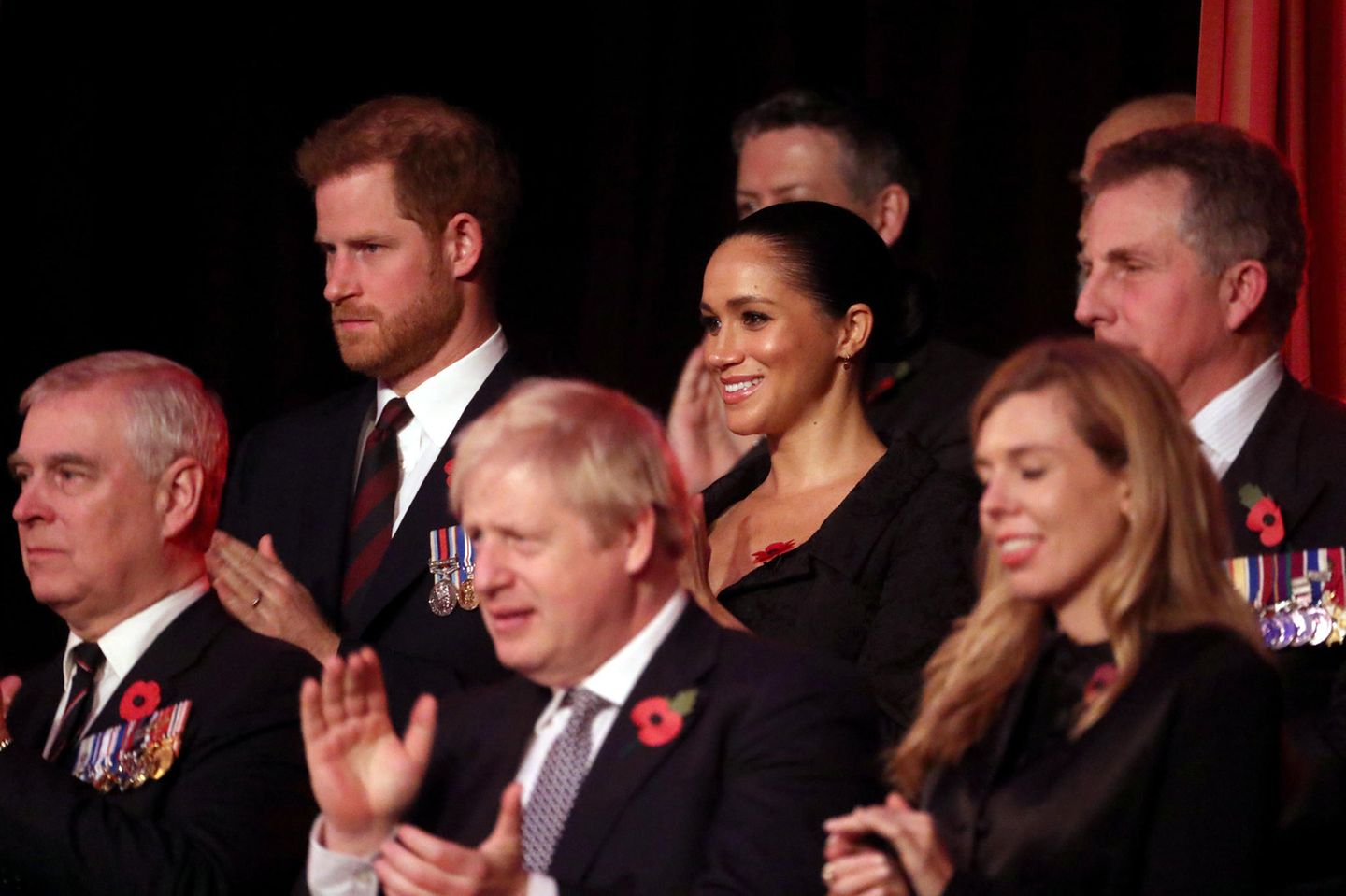 William Harry Kate Meghan Co Royals Begehen Remembrance Day Gala De