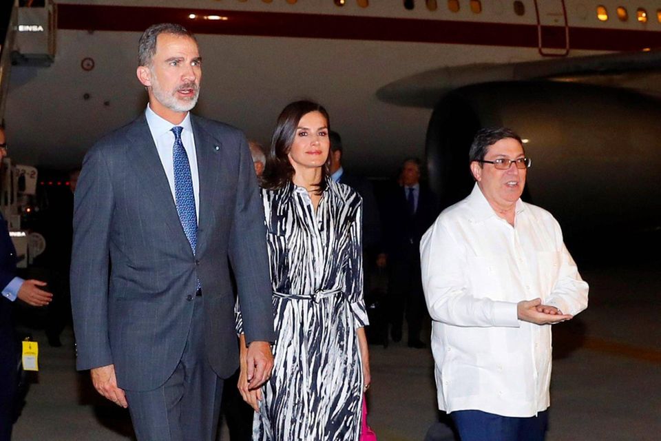Stylishe Ankunft: So landeten Felipe und Letizia in Havanna.