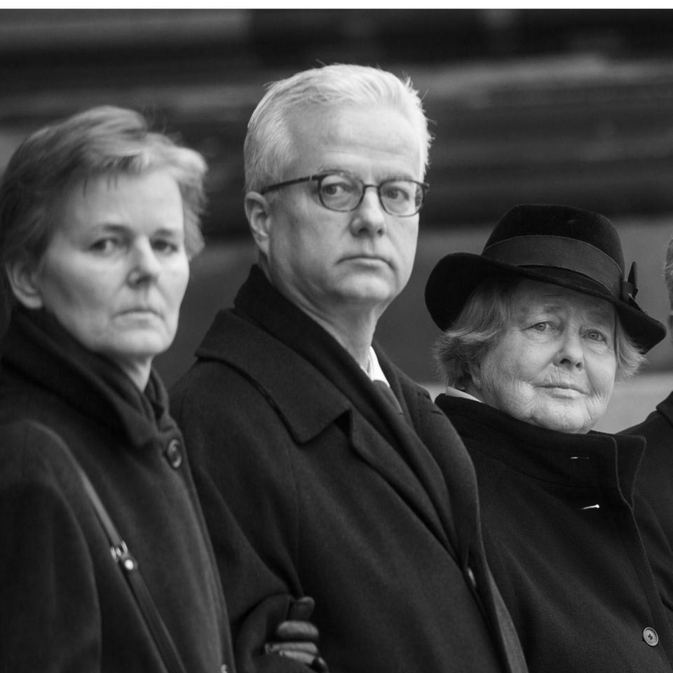 Fritz von Weizsäcker (†59) neben seiner Mutter Marianne