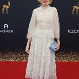 Naomi Watts trägt ein Kleid aus der Sommer 2020-Kollektion von Christian Dior.