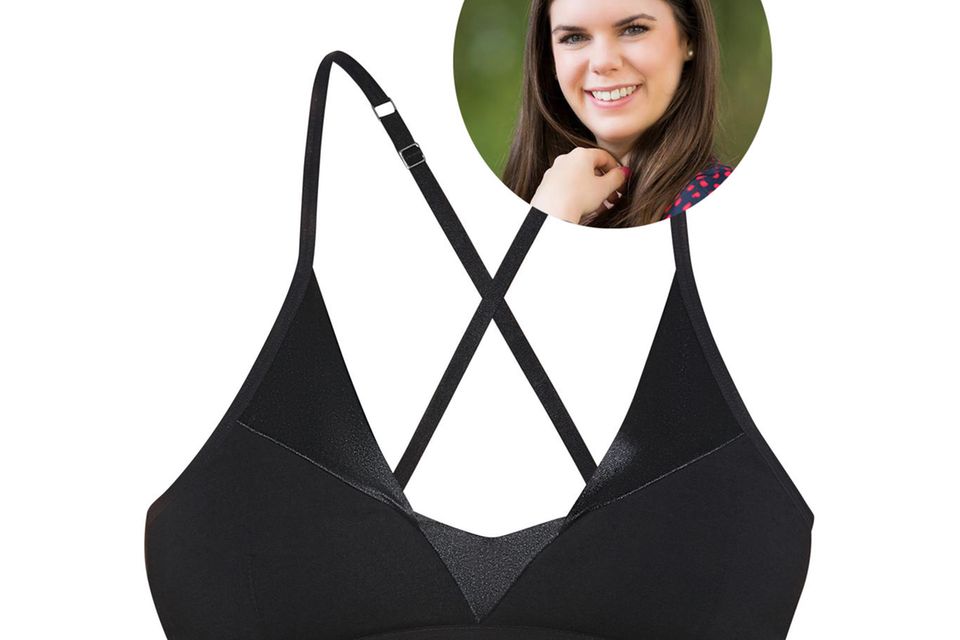 Must-haves: Der Bustier-BH kommt mit verstellbaren Trägern und ohne Stützstäbchen, Push-ups oder Bügel aus. Und auch ohne Häkchenverschluss am Rücken, denn in diesem BH schlüpft man einfach nur hinein. Der Bustier-BH kommt mit verstellbaren Trägern und ohne Stützstäbchen, Push-ups oder Bügel aus. Und auch ohne Häkchenverschluss am Rücken, denn in diesem BH schlüpft man einfach nur hinein.