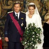 4. Dezember 2019  Königin Mathilde und König Philippe feiern heute bereits ihren 20. Hochzeitstag. Das Paar hat sich am 4. Dezember 1999 in der Brüsseler Kathedrale St. Michael und St. Gudula das Jawort gegeben. 