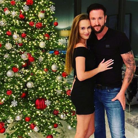 Diesen süßen Adventsschnappschuss postet Michael Wendler mit seiner Freundin Laura Müller auf seinem Instagramprofil
