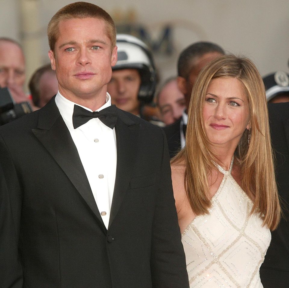 Brad Pitt und Jennifer Aniston 2004 gemeinsam in Cannes, Frankreich.