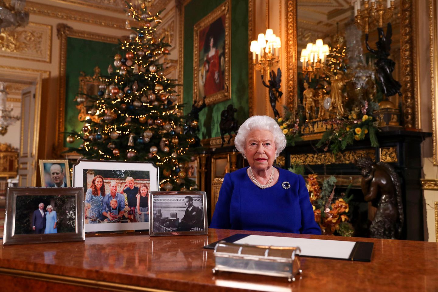 Queen Elizabeth Weihnachten Ohne Die Familie Gala De