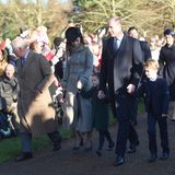 Prinz Charles begleitet seinen Sohn William und seine Familie.