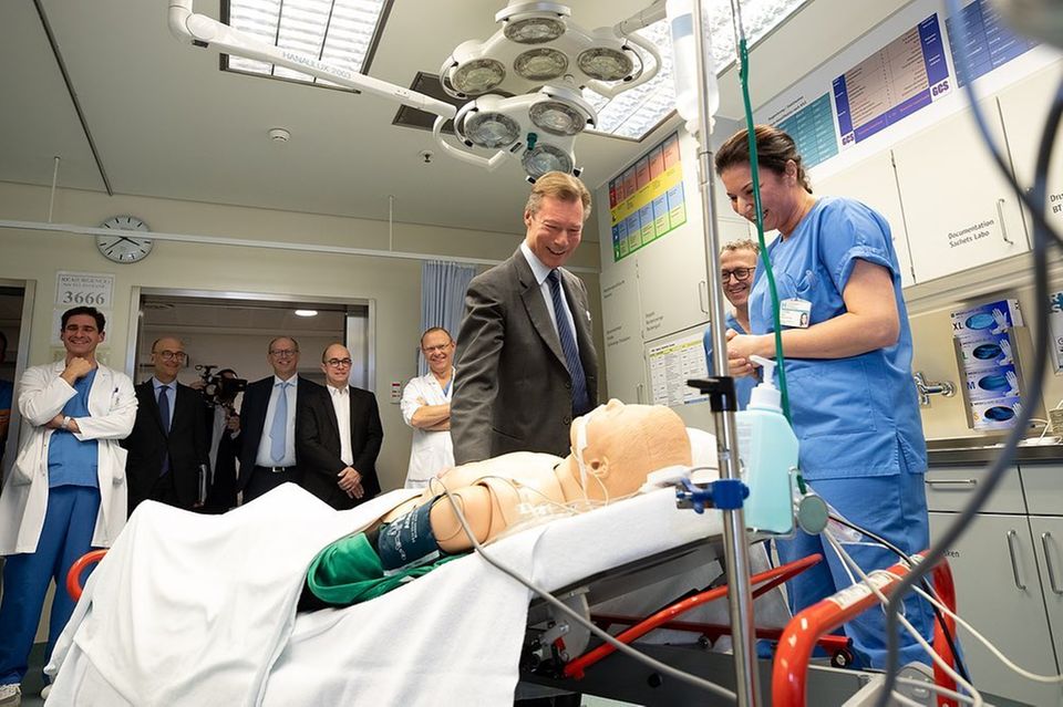 Grossherzog Jean: offizieller Besuch im Krankenhaus Grossherzog Jean: offizieller Besuch im Krankenhaus
