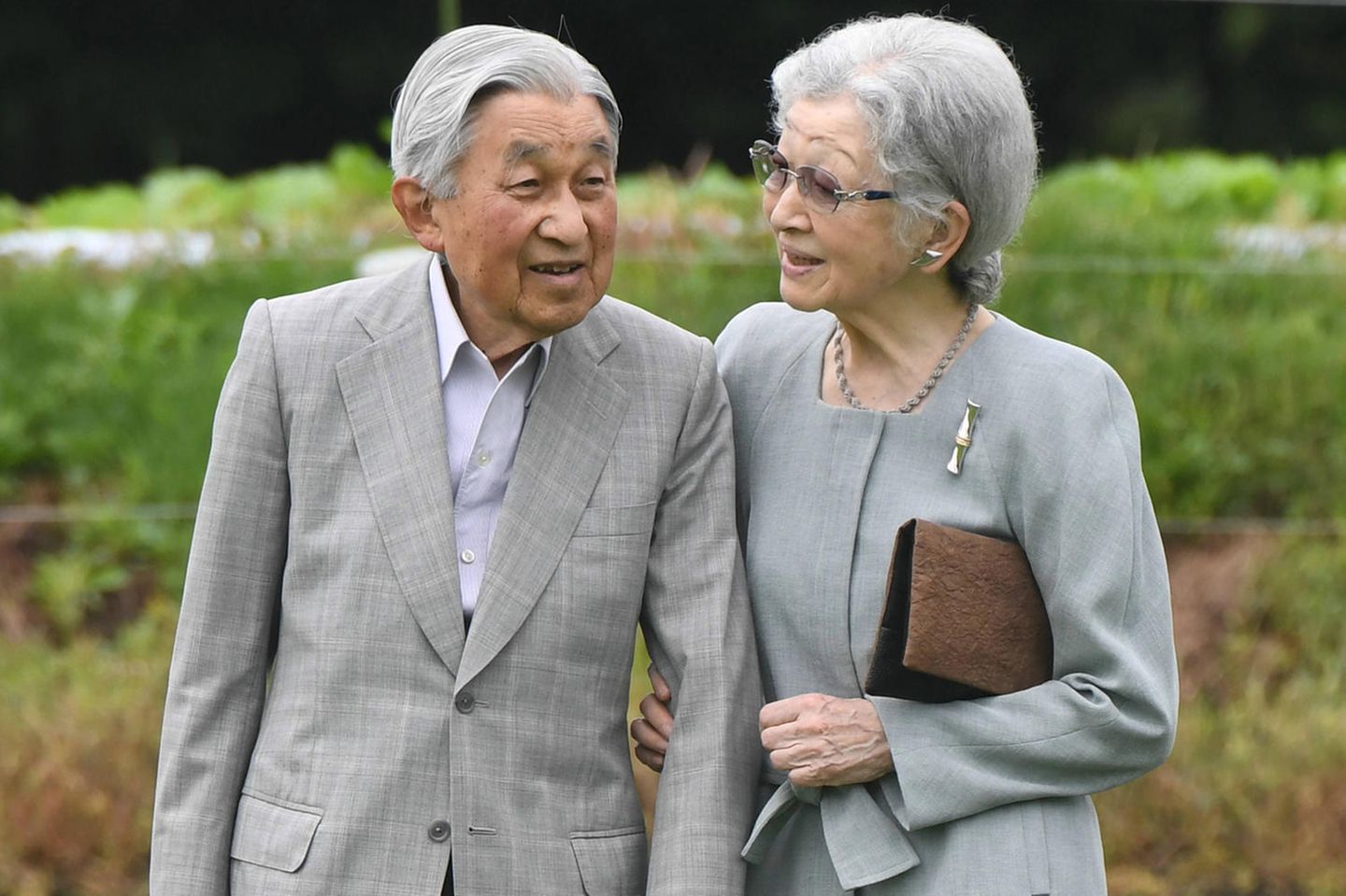  Das emeritierte Kaiserpaar Akihito und Michiko