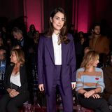 Alessandra de Osma, die Frau von Prinz Christian von Hannover, zählt zu den Gästen der Mercedes Benz Fashion Week in ihrer Wahlheimat Madrid. In einem lila Zweiteiler und einer weißen Bluse beweist sie, wie stylisch schlichte Eleganz sein kann. 