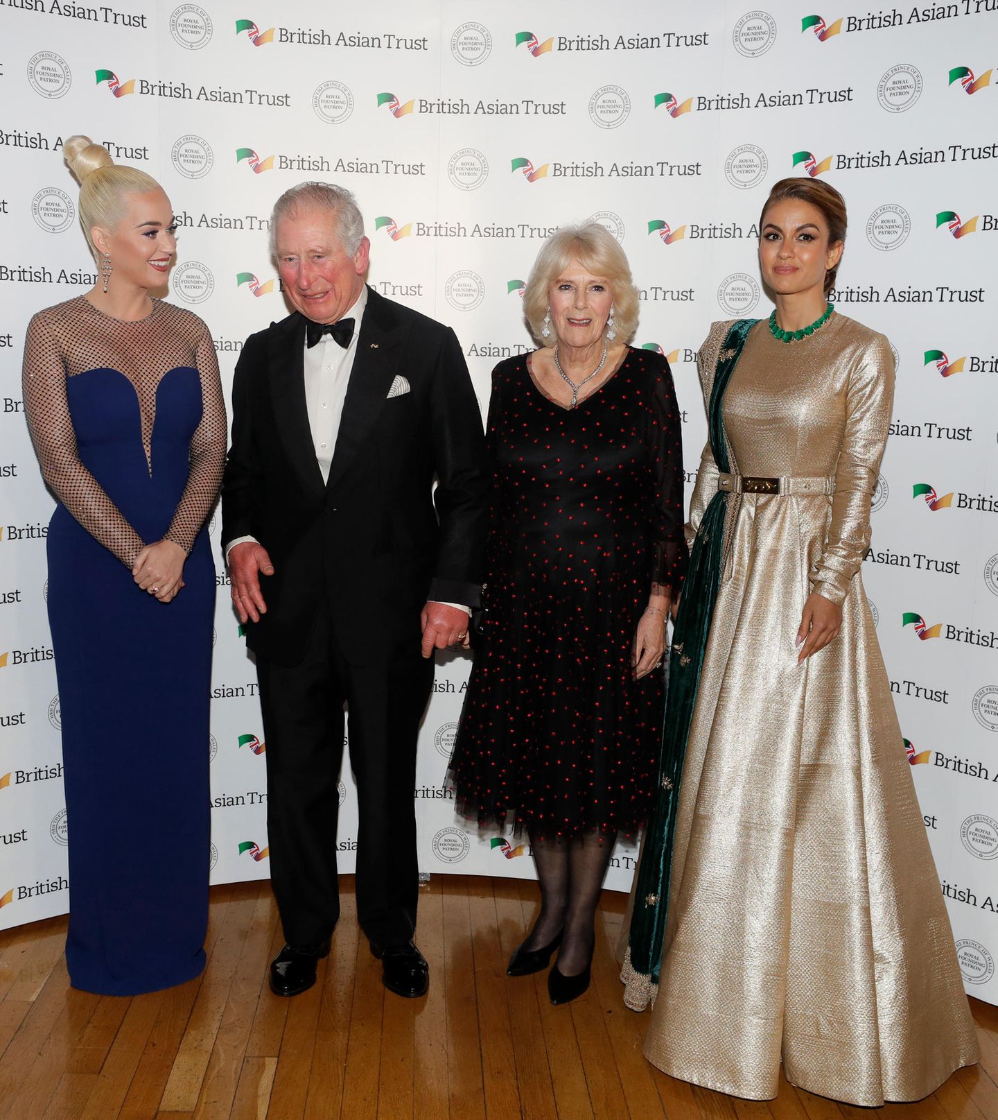 Katy Perry, Prinz Charles, Herzogin Camilla und Natasha Poonawalla 