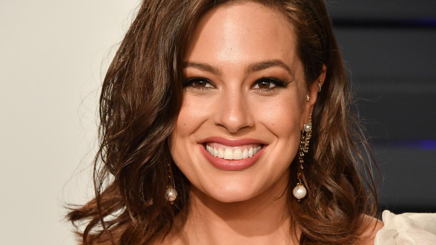 Ashley Graham Endlich Sie Verrat Den Namen Ihres Sohnes Gala De