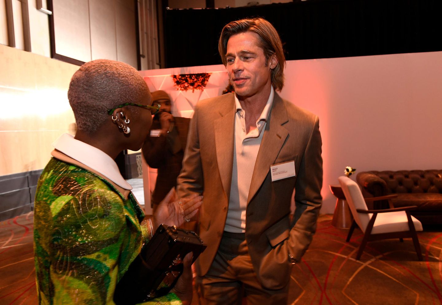 Brad Pitt, hier im Gespräch mit Cynthia Erivo