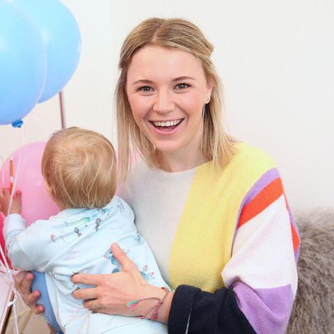 Miriam Neureuther zeigt Baby auf Instagram