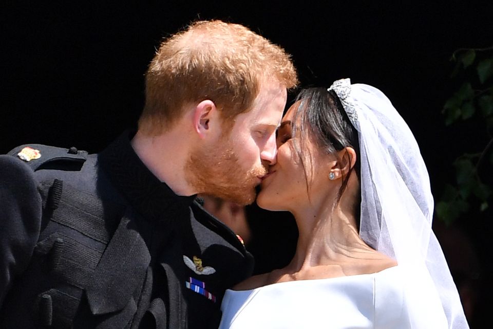 Auch Herzogin Meghan trägt einen Brautstrauß mit Myrte, als sie am 19. Mai 2018 Prinz Harry heiratet.